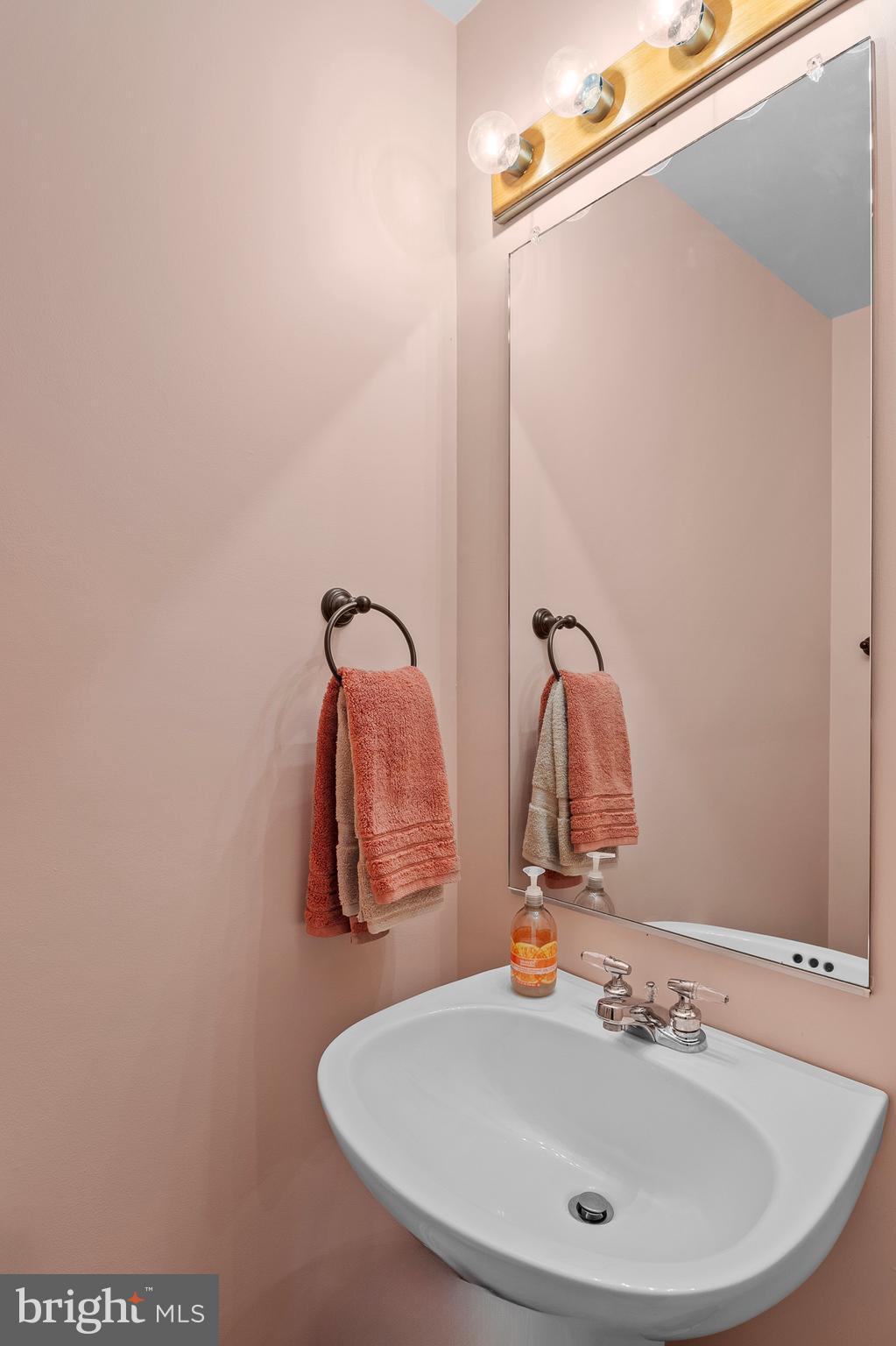 ELLICOTT PARK - Residential