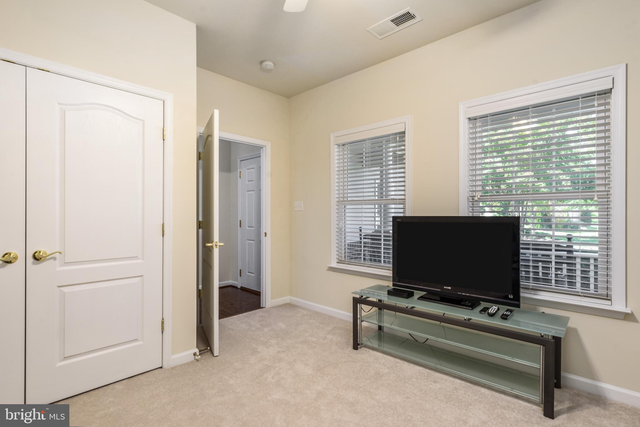 POTOMAC GREEN - Residential