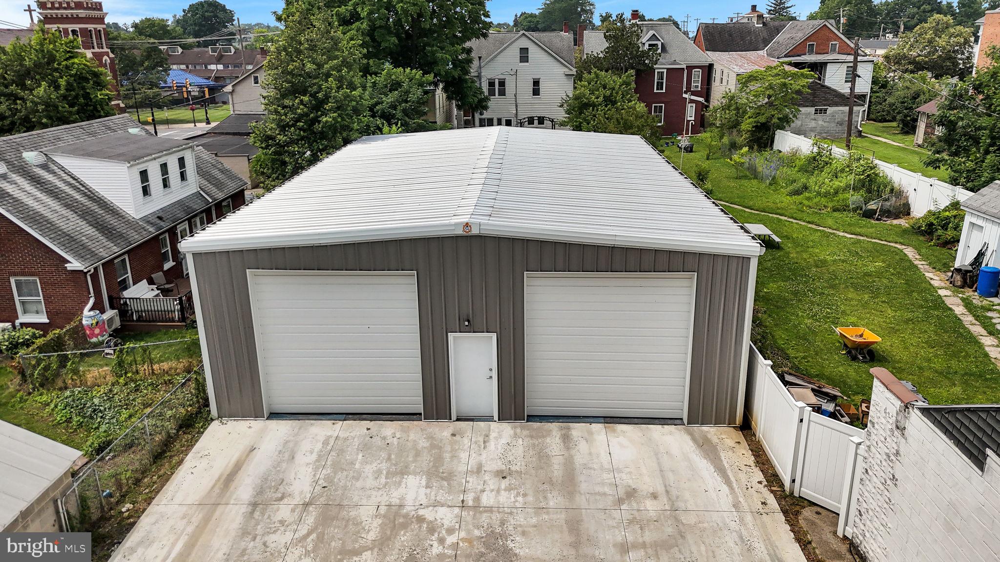125 E MAIN STREET