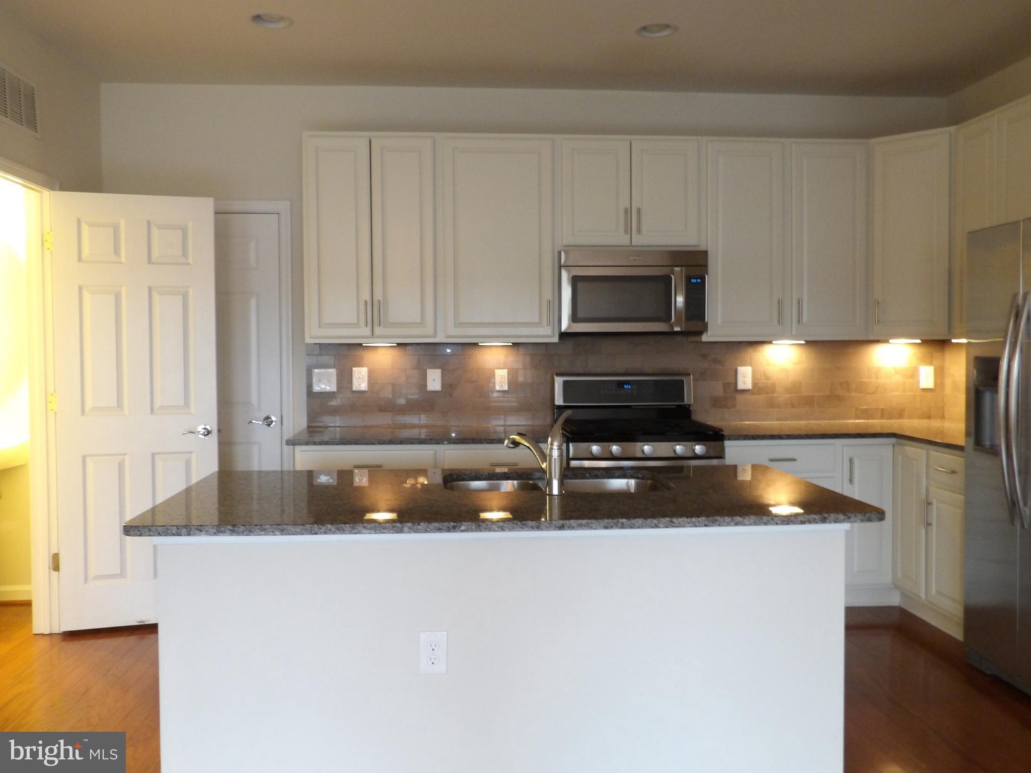 METROWEST - Residential Lease