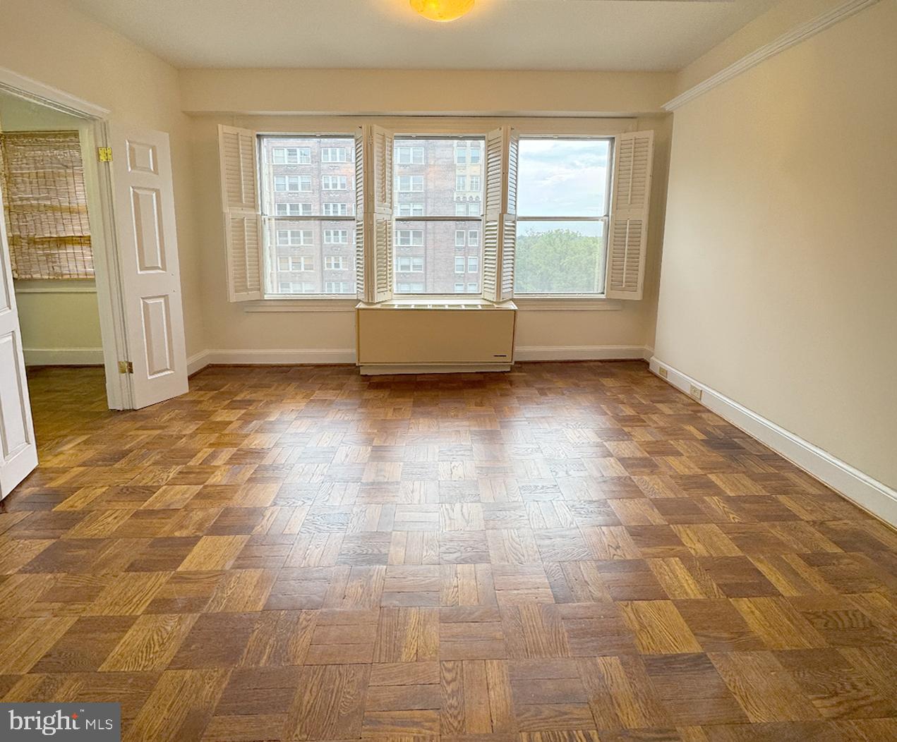 4000 CATHEDRAL AVENUE NW 518B