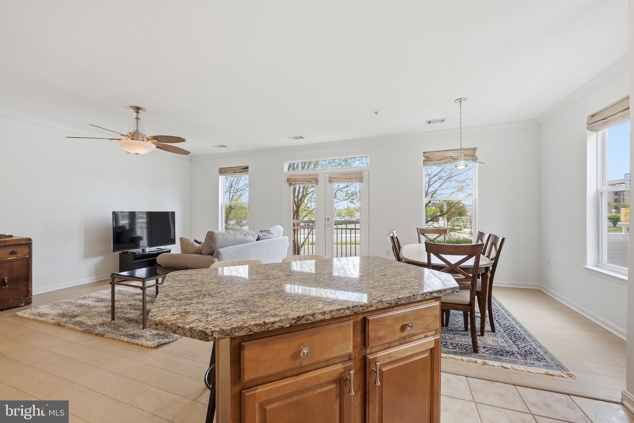 MARQUIS AT VIENNA STATION - Residential