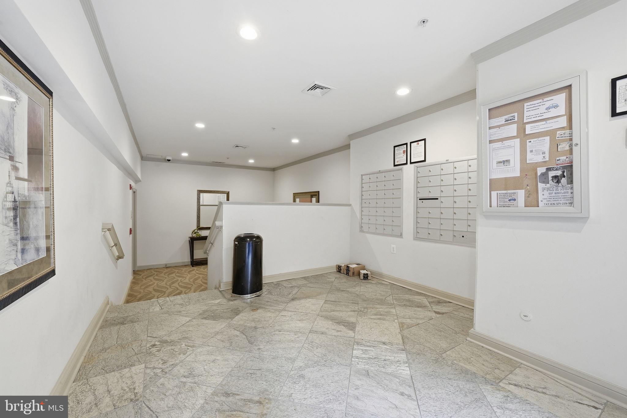 MARQUIS AT VIENNA STATION - Residential