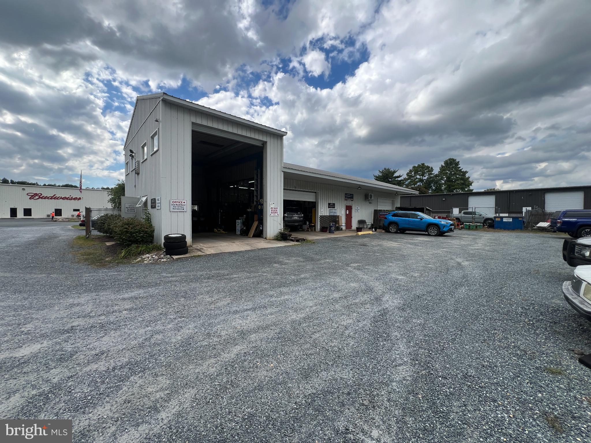 CLIFTON INDUSTRIAL PARK - Commercial Sale