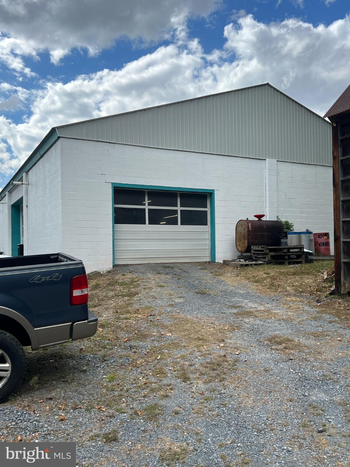 CLIFTON INDUSTRIAL PARK - Commercial Sale