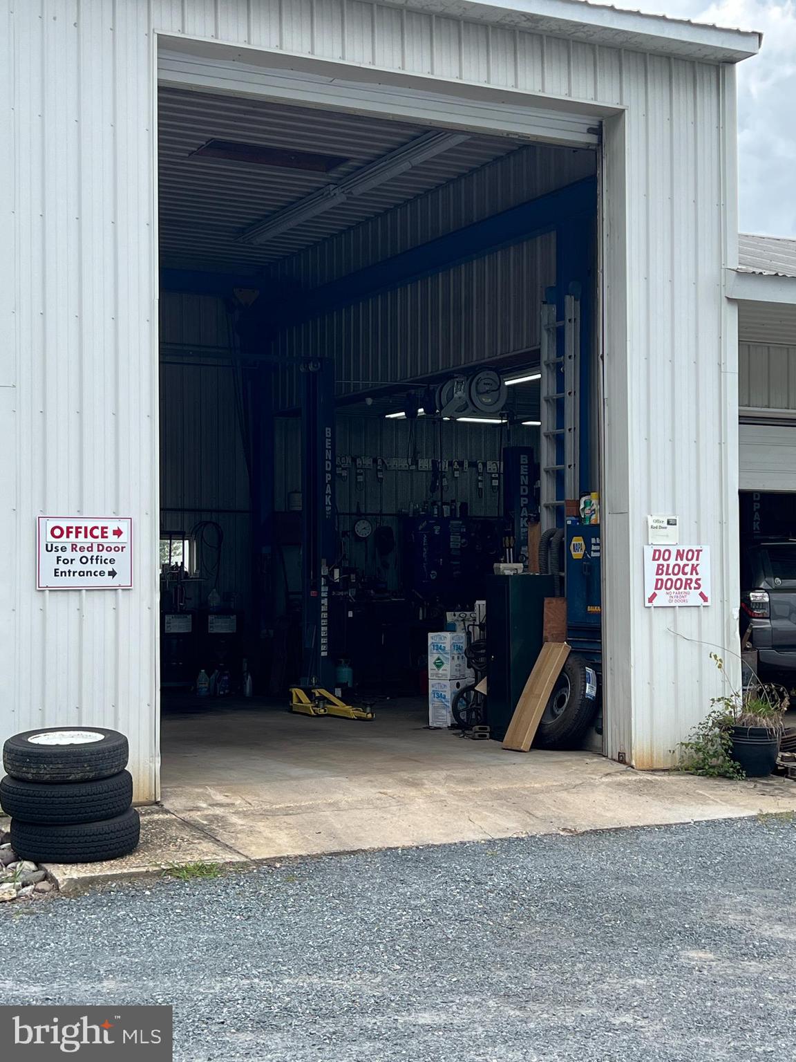 CLIFTON INDUSTRIAL PARK - Commercial Sale