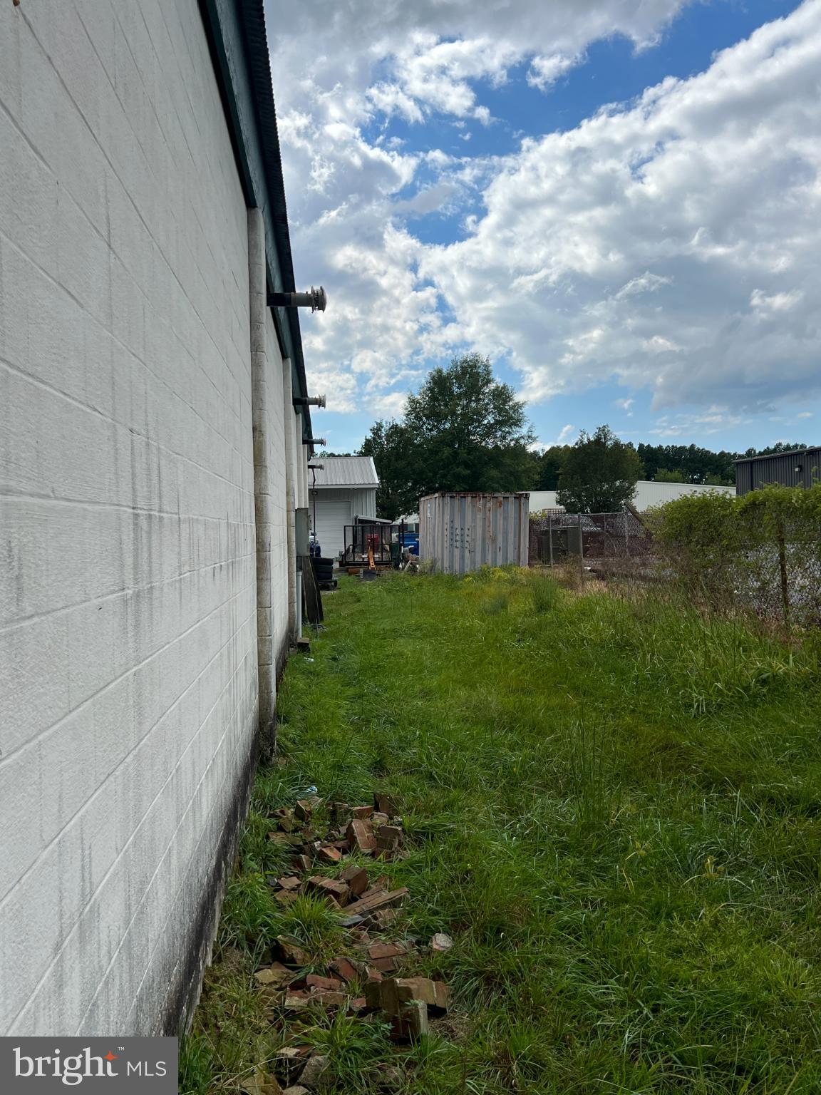 CLIFTON INDUSTRIAL PARK - Commercial Sale