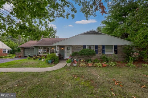 Photo of 201 Murry Hill Drive, LANCASTER, PA 17601 (MLS # PALA2094164)