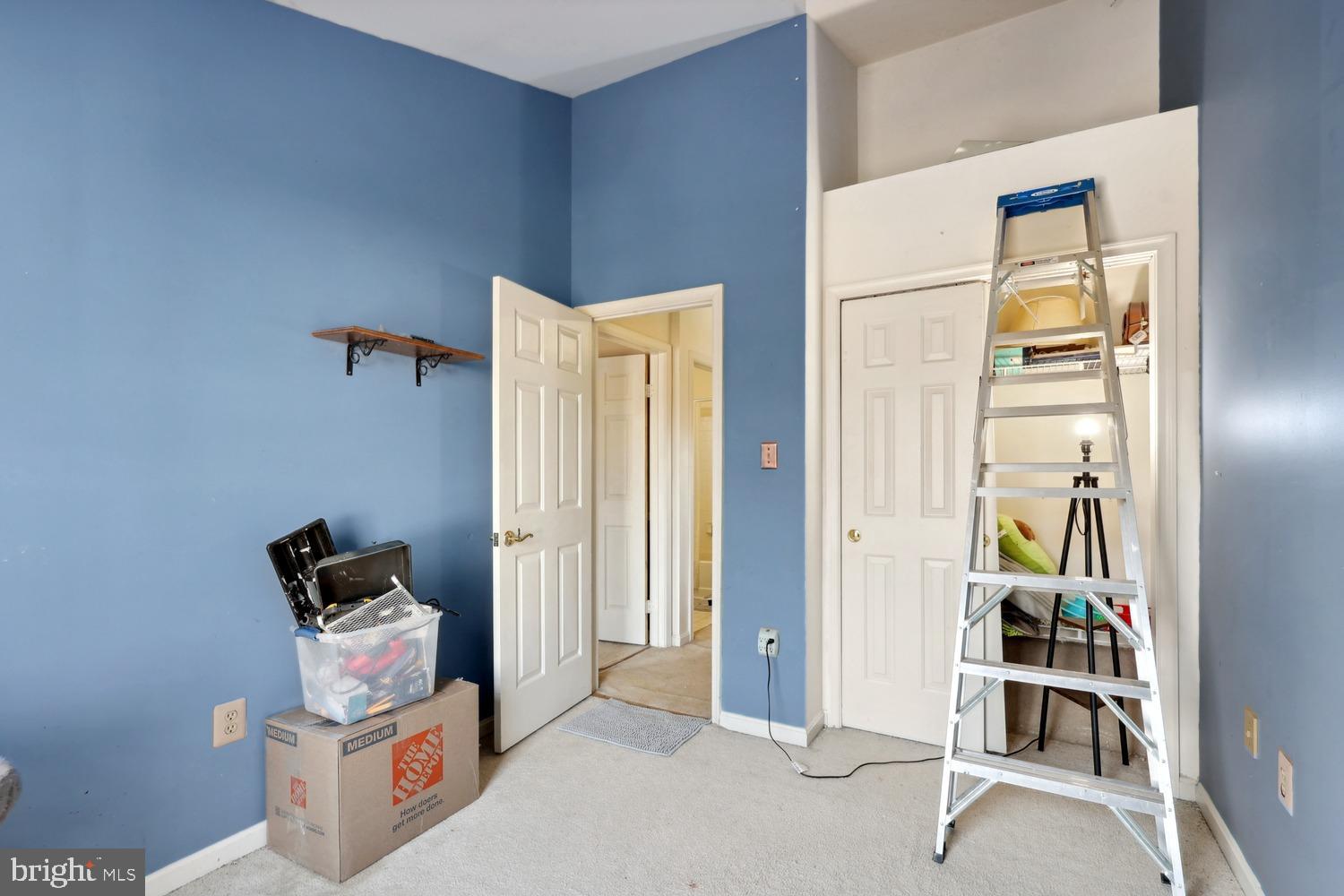 PARADISE / LANDS BAY - Residential