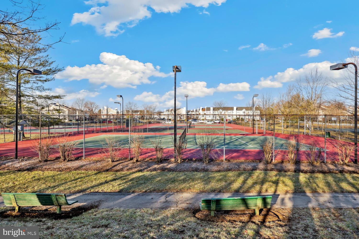 PARADISE / LANDS BAY - Residential