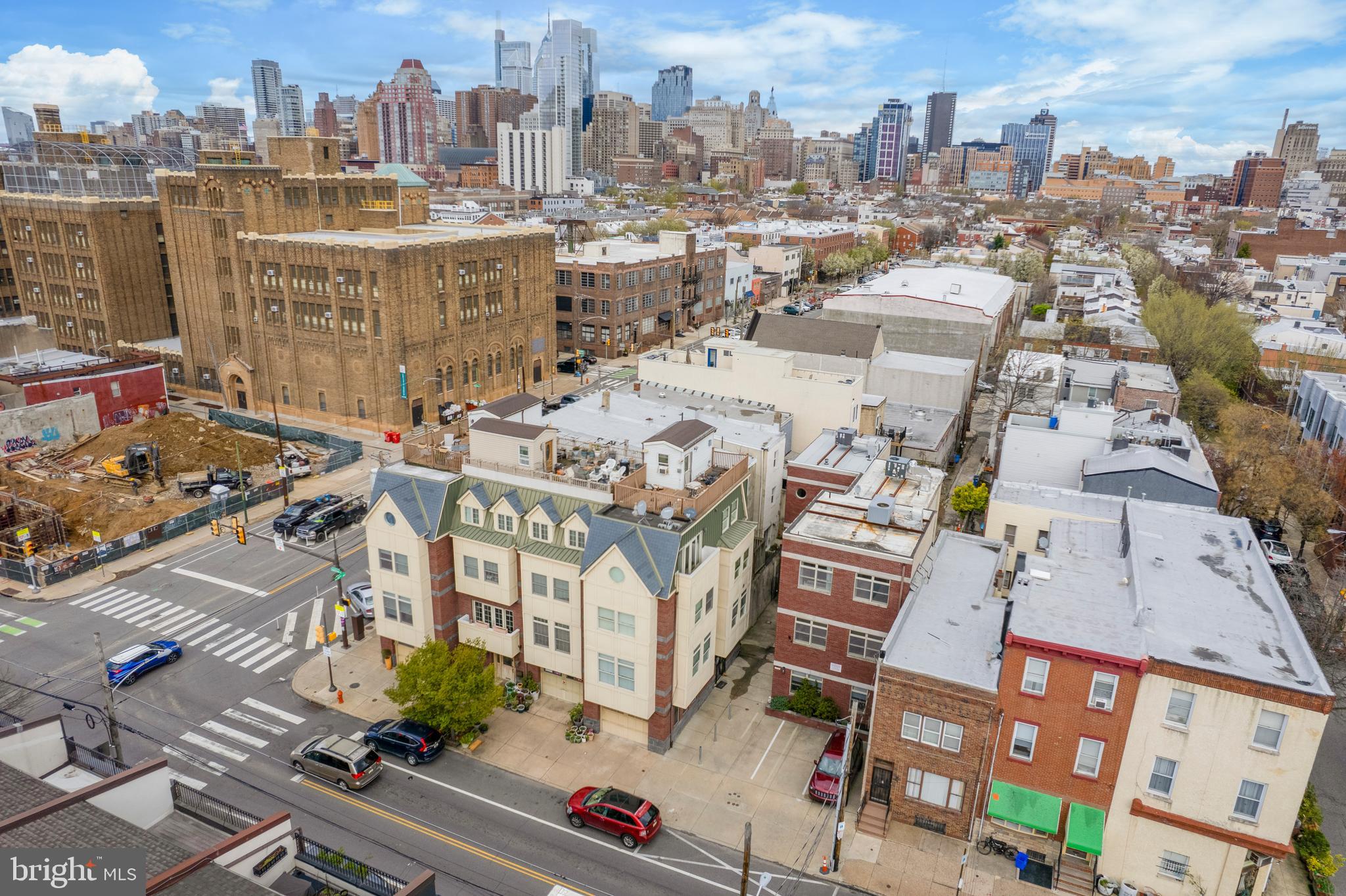 BELLA VISTA - Residential