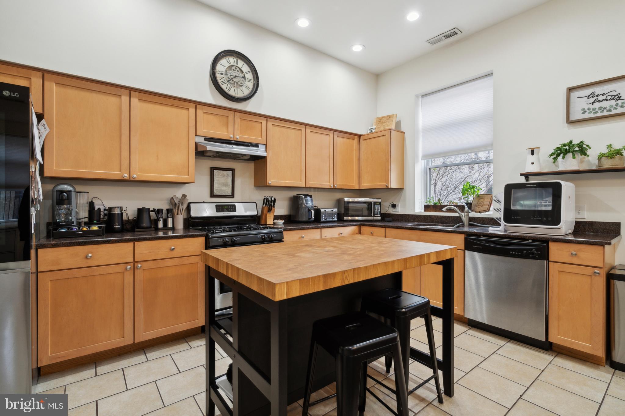 BELLA VISTA - Residential