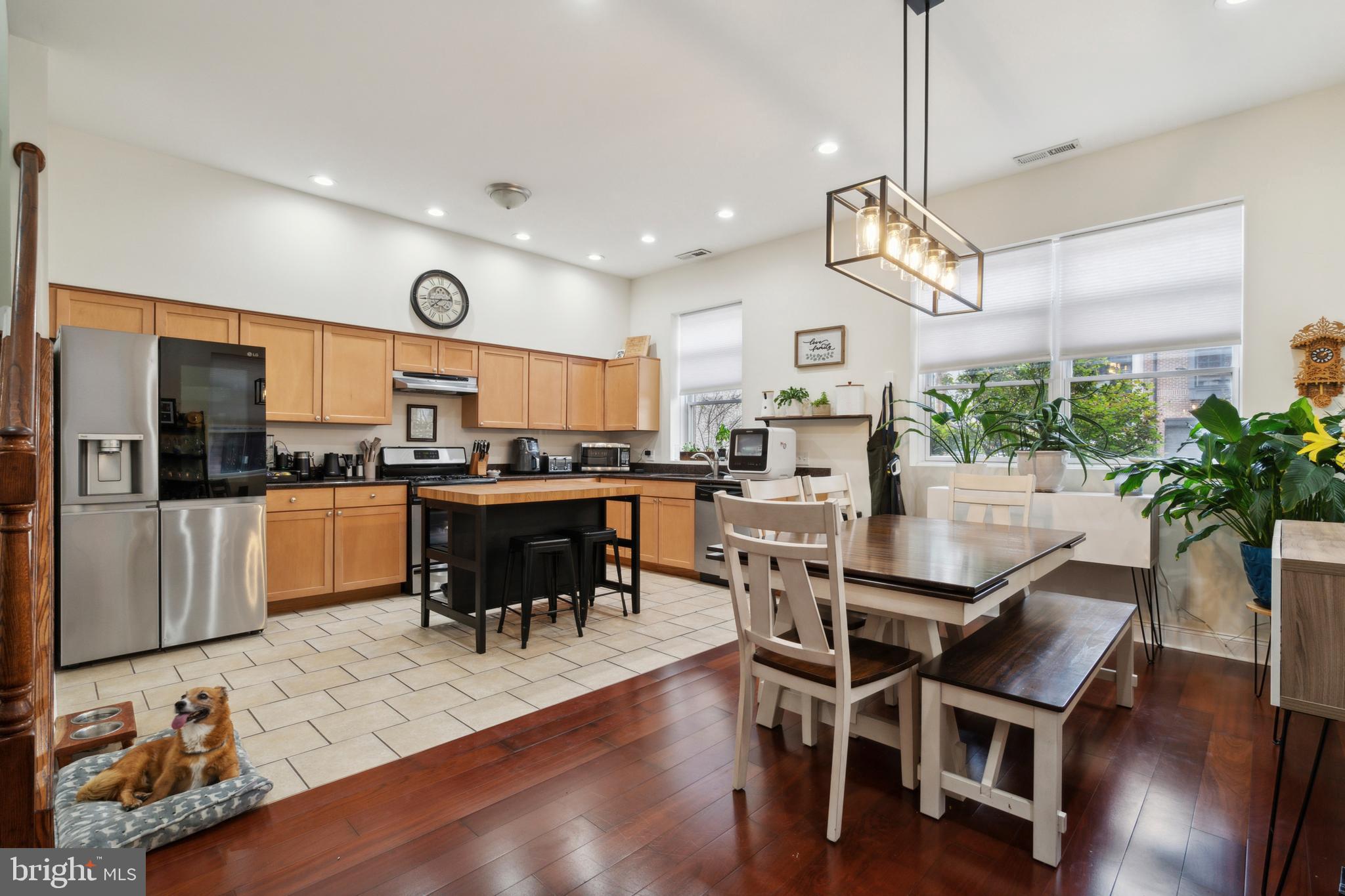 BELLA VISTA - Residential