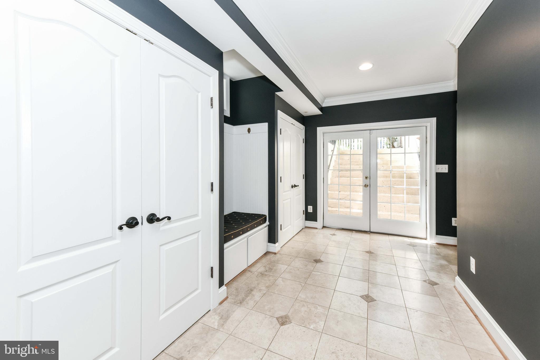BELMONT COUNTRY CLUB - Residential