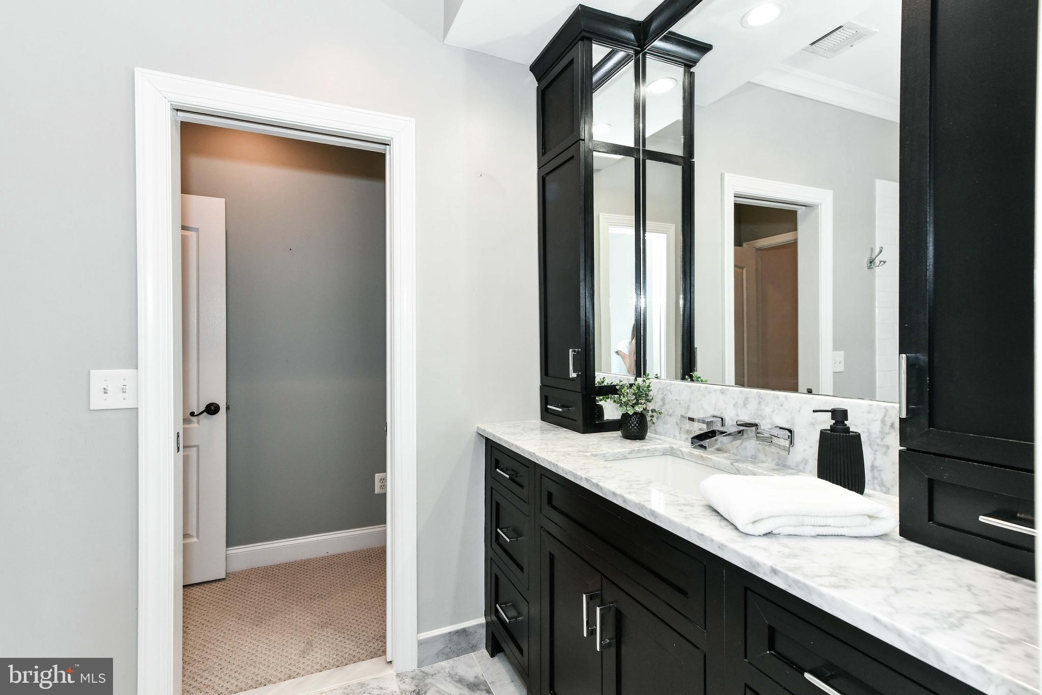 BELMONT COUNTRY CLUB - Residential
