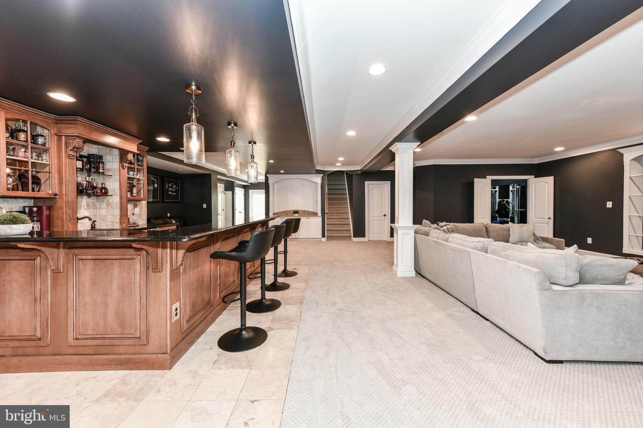 BELMONT COUNTRY CLUB - Residential