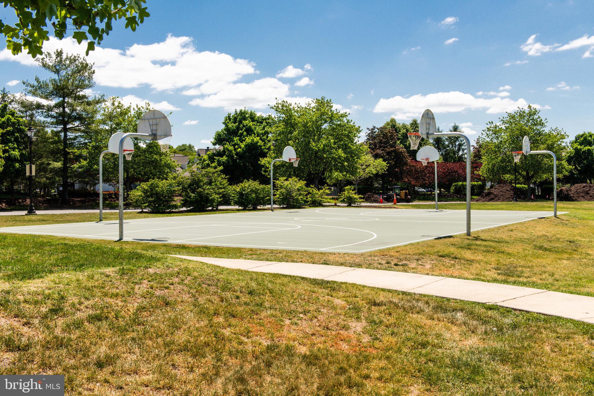BELMONT COUNTRY CLUB - Residential