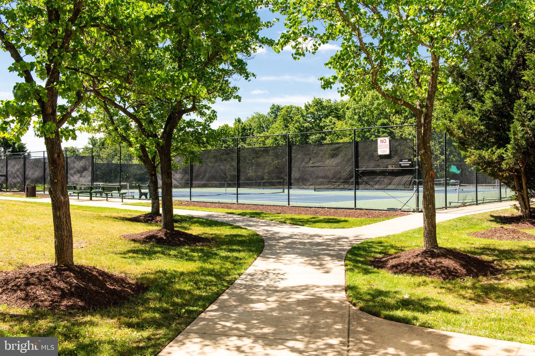 BELMONT COUNTRY CLUB - Residential