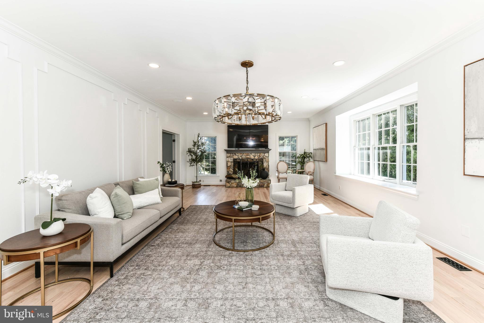 BELMONT COUNTRY CLUB - Residential