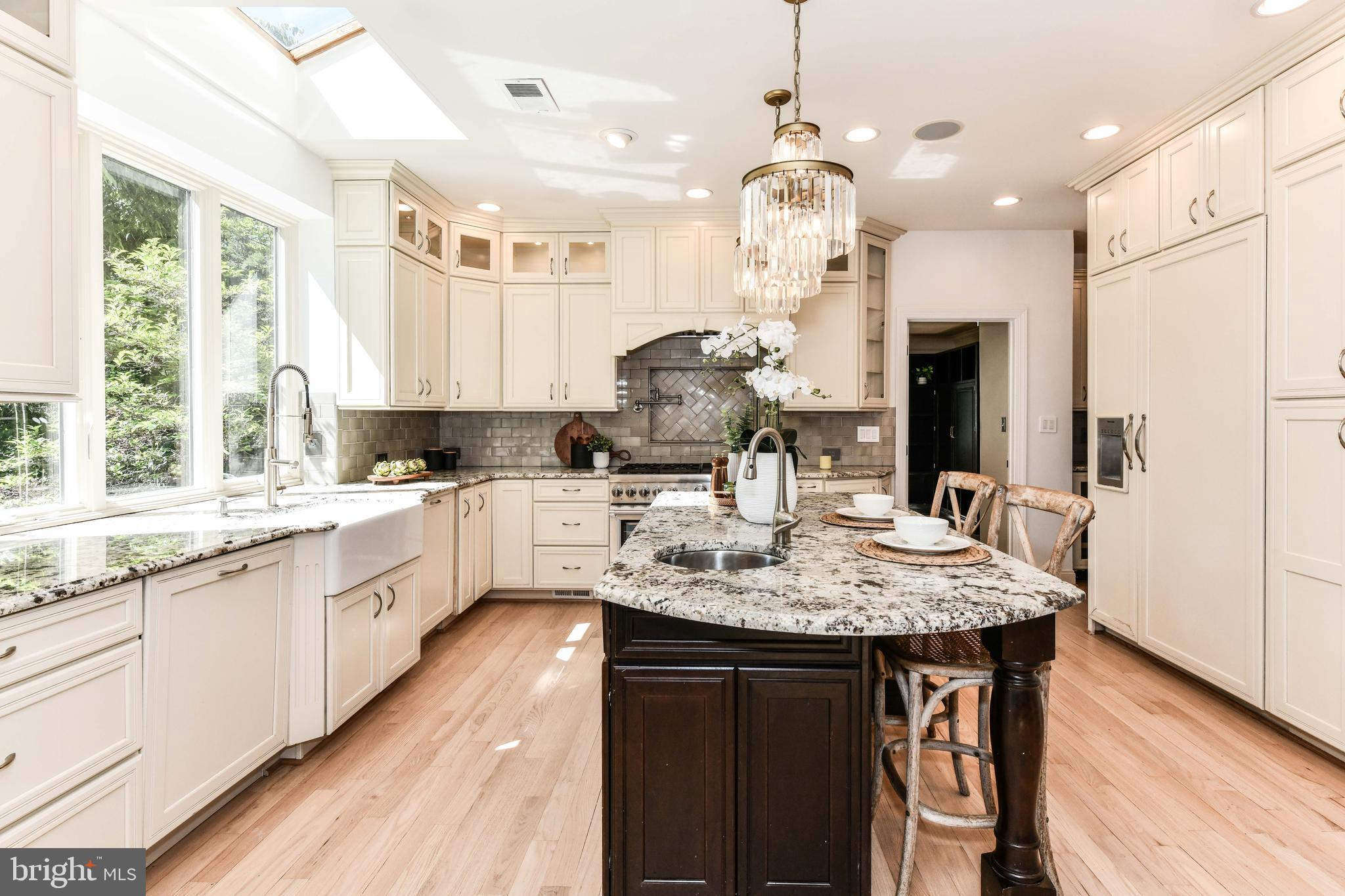 BELMONT COUNTRY CLUB - Residential