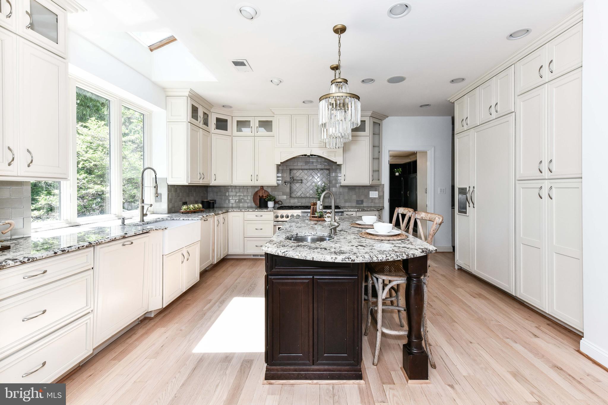 BELMONT COUNTRY CLUB - Residential