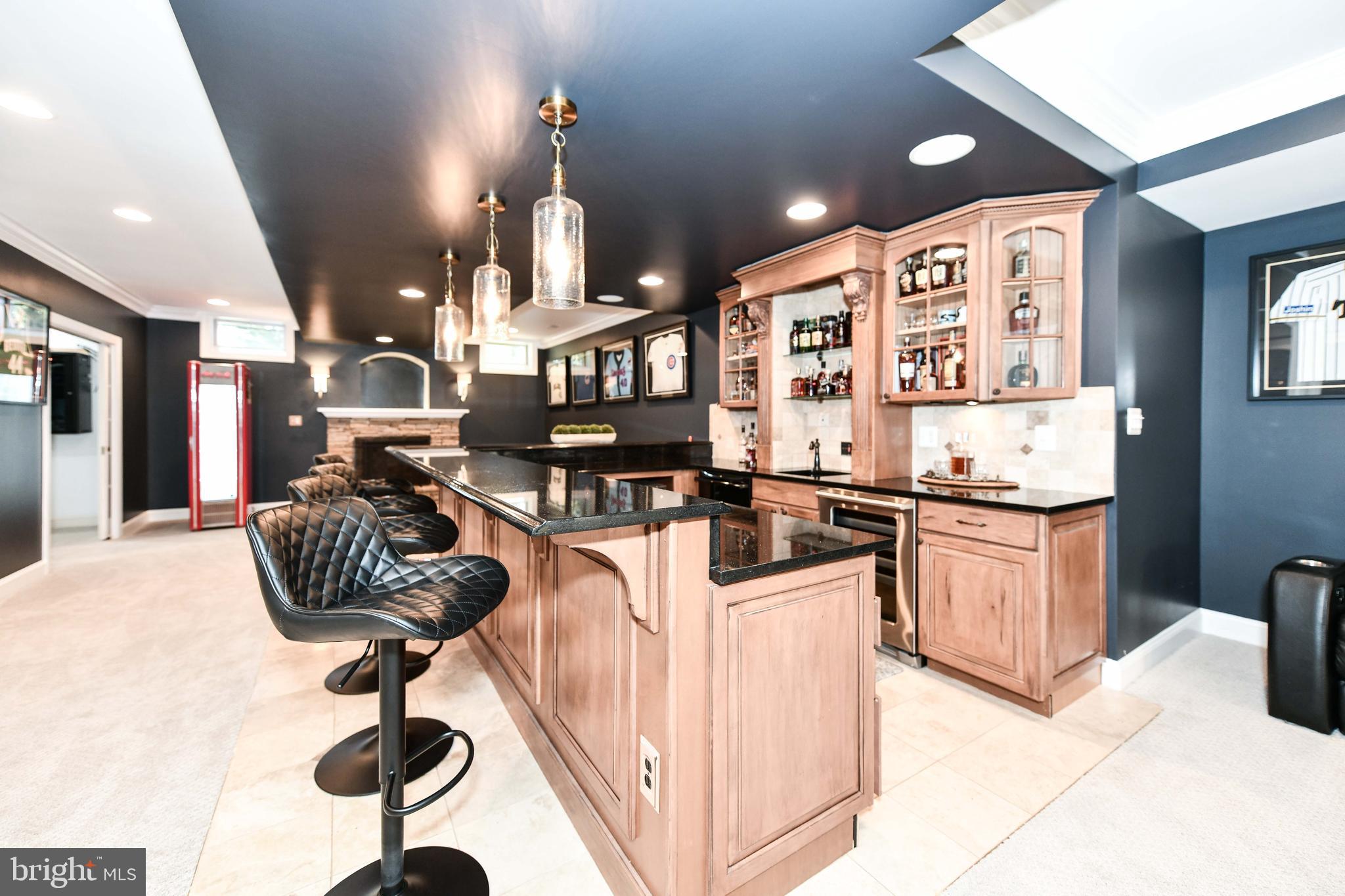 BELMONT COUNTRY CLUB - Residential