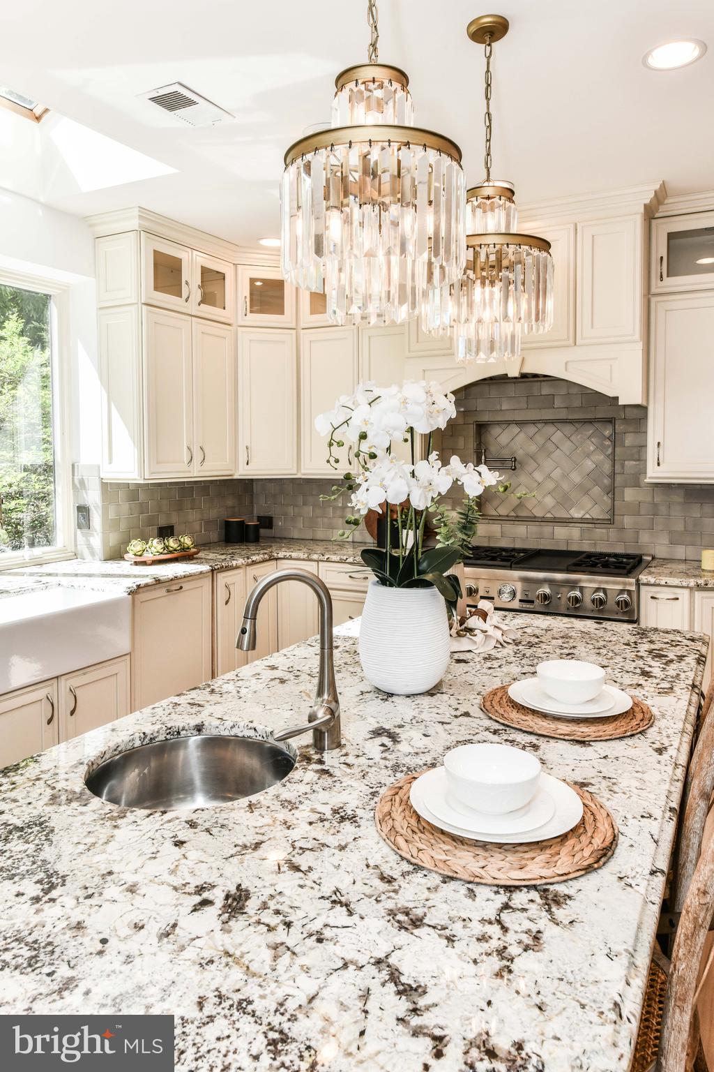BELMONT COUNTRY CLUB - Residential