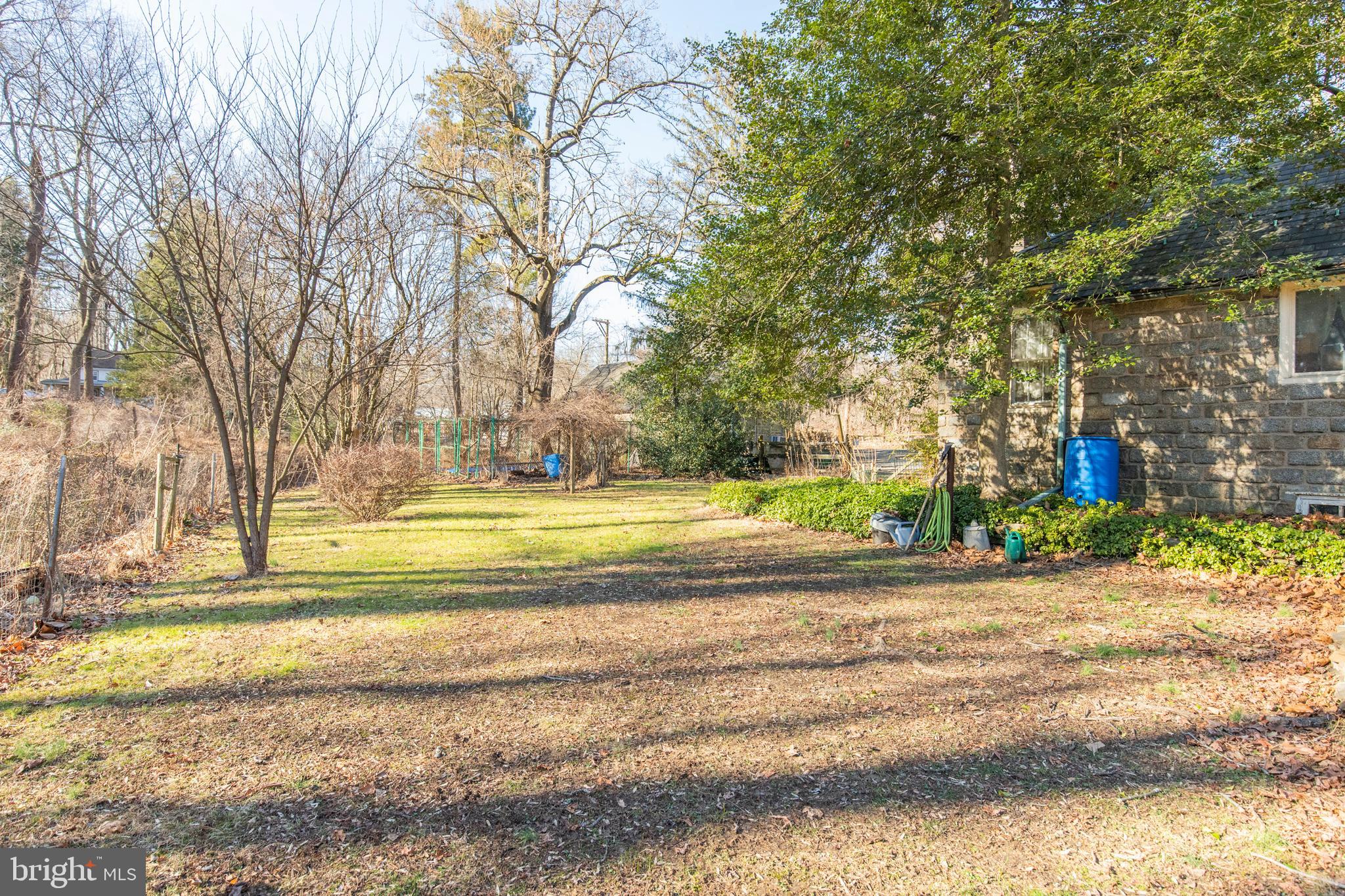 FOX CHASE - Residential