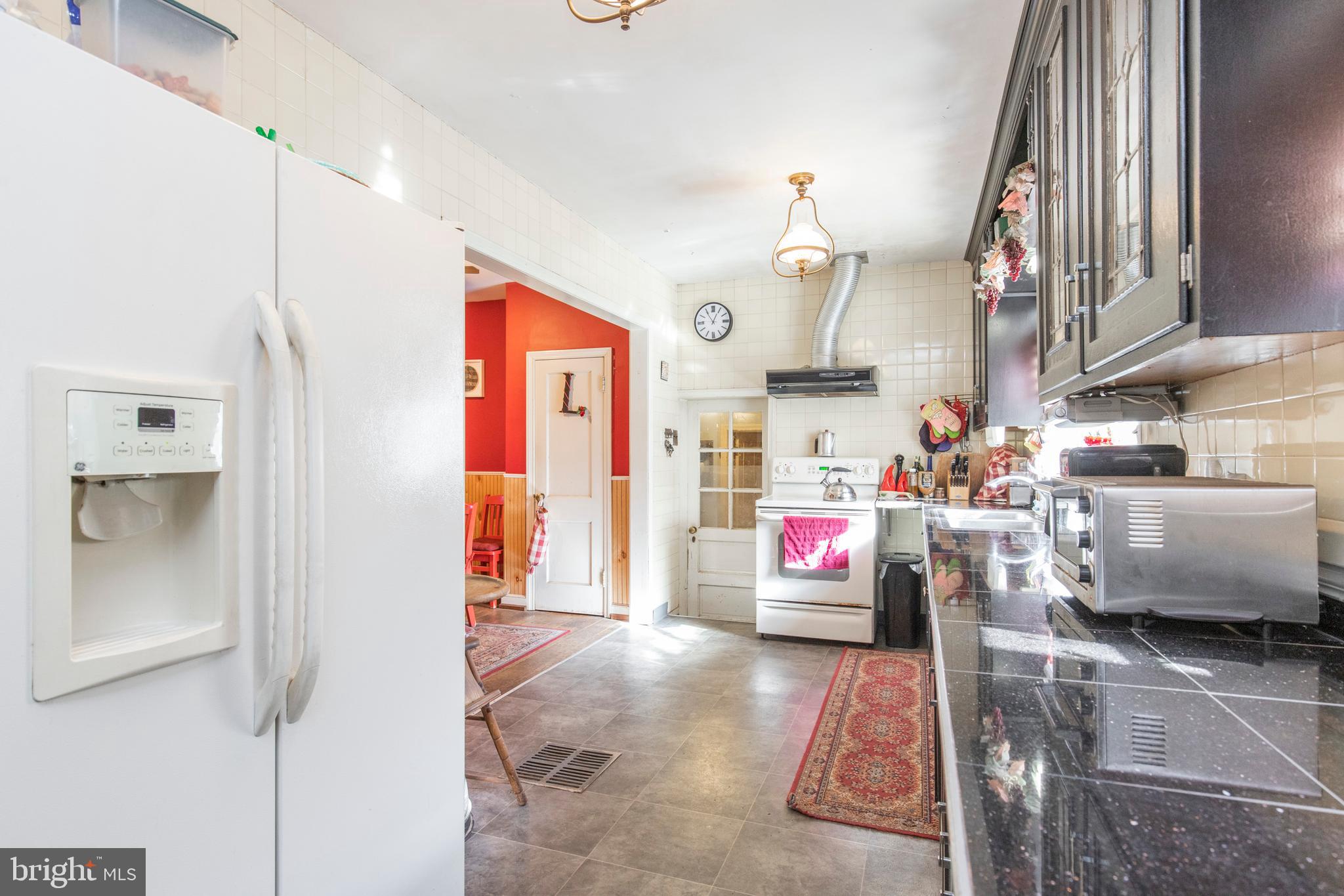 FOX CHASE - Residential