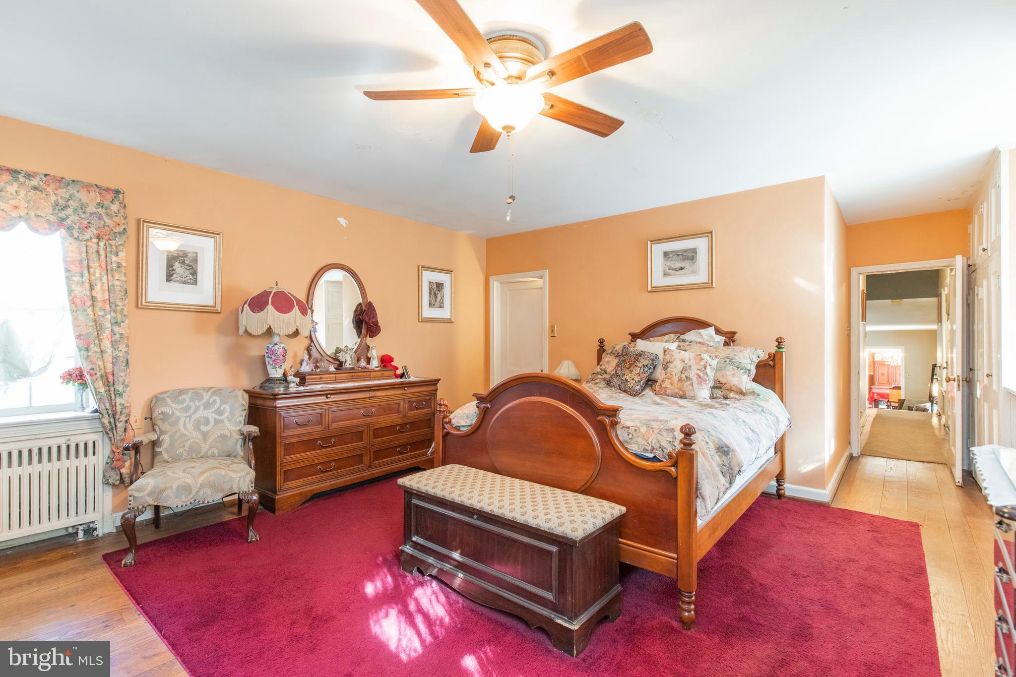 FOX CHASE - Residential