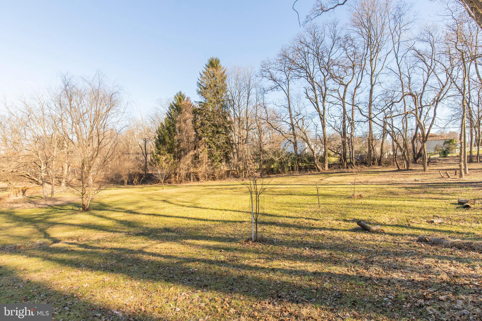 FOX CHASE - Residential