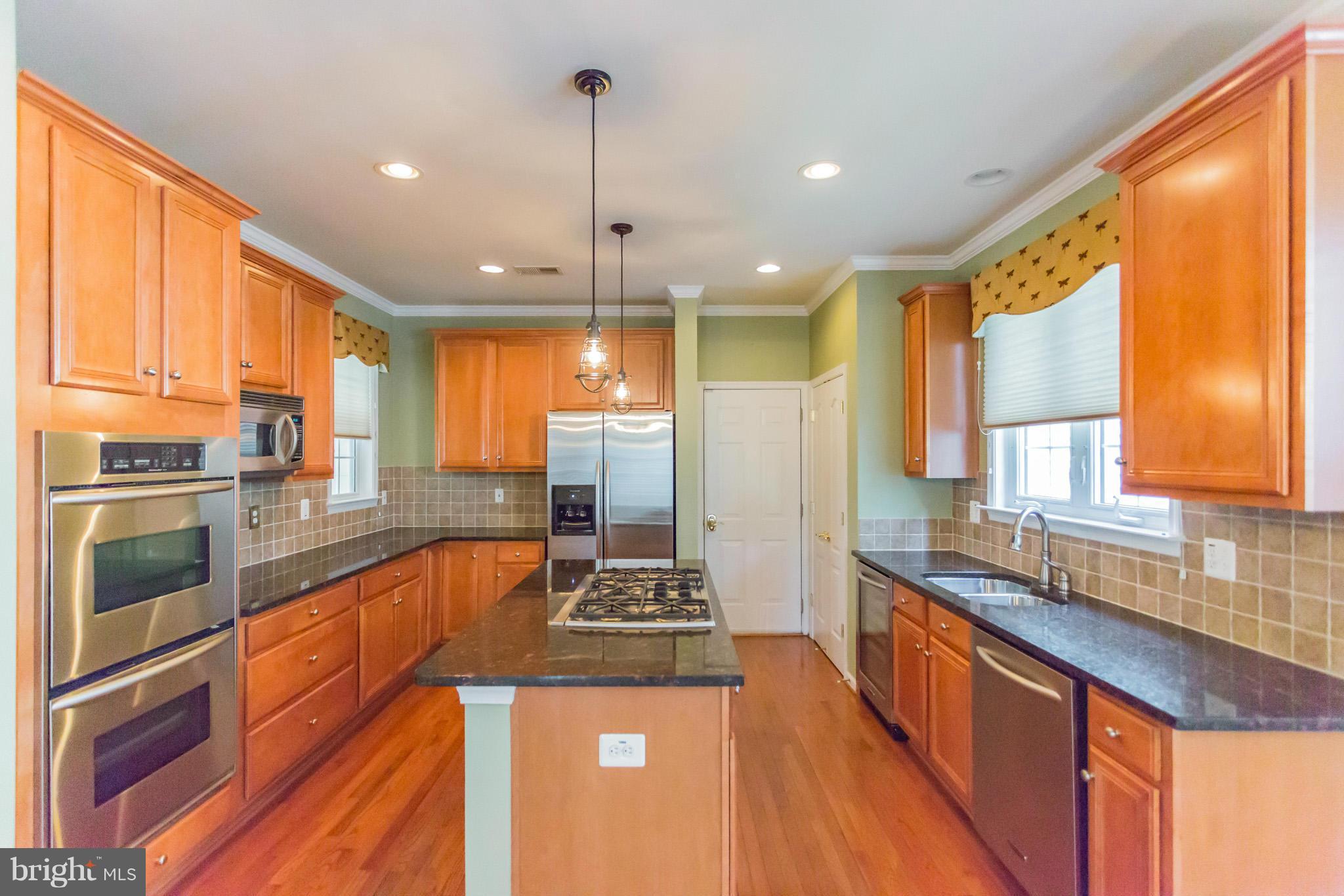 HAYMARKET STATION - Residential Lease