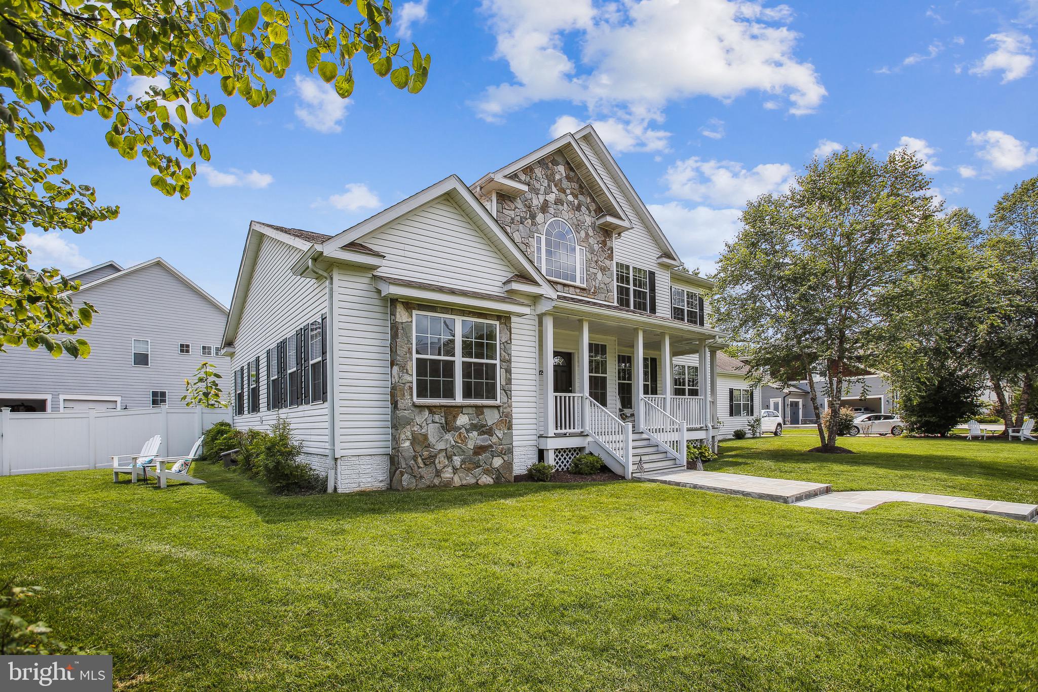 PLYMOUTH HAVEN - Residential