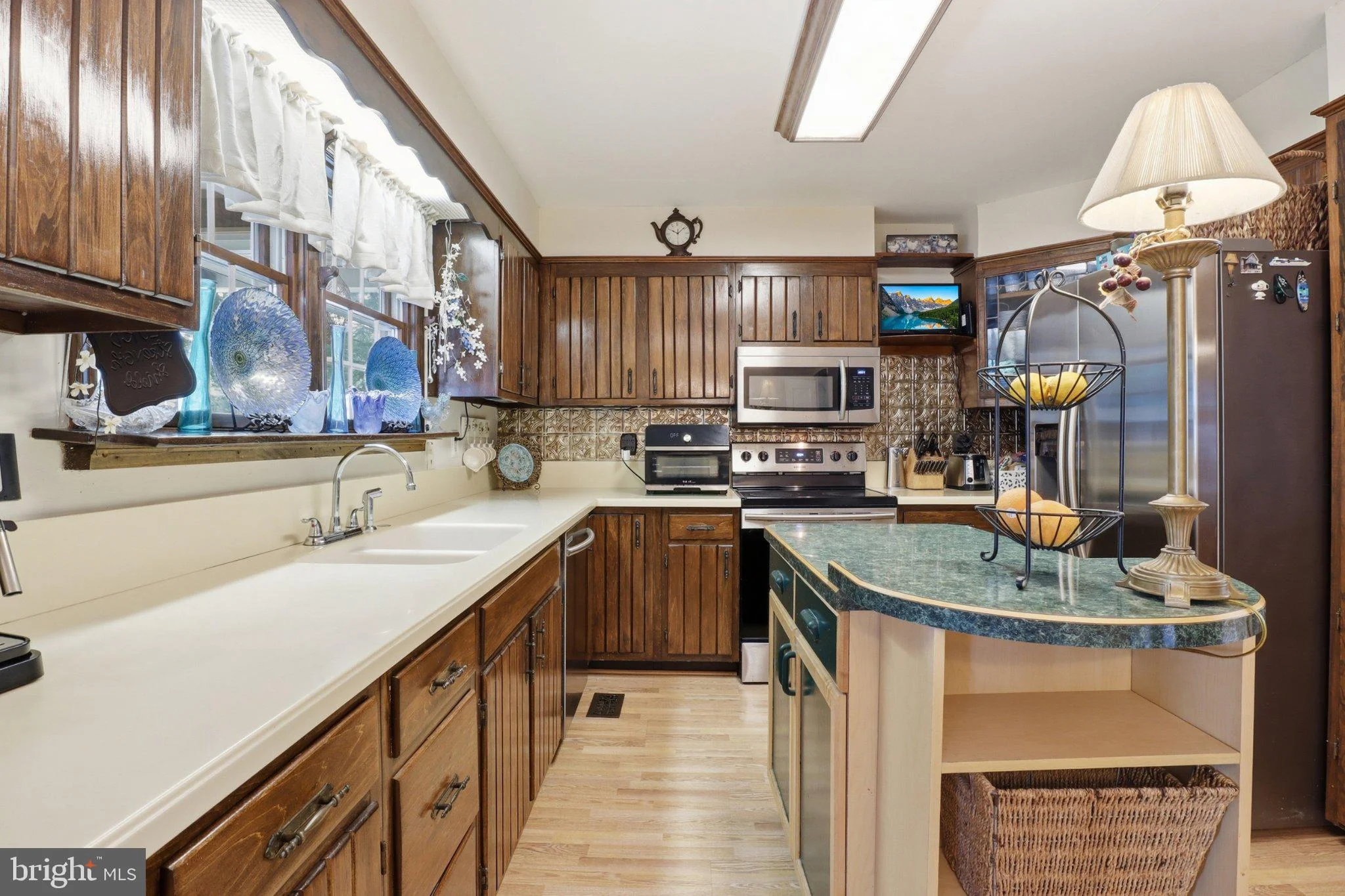 Additional image 57 of 678 209th St, Pasadena, MD 21122