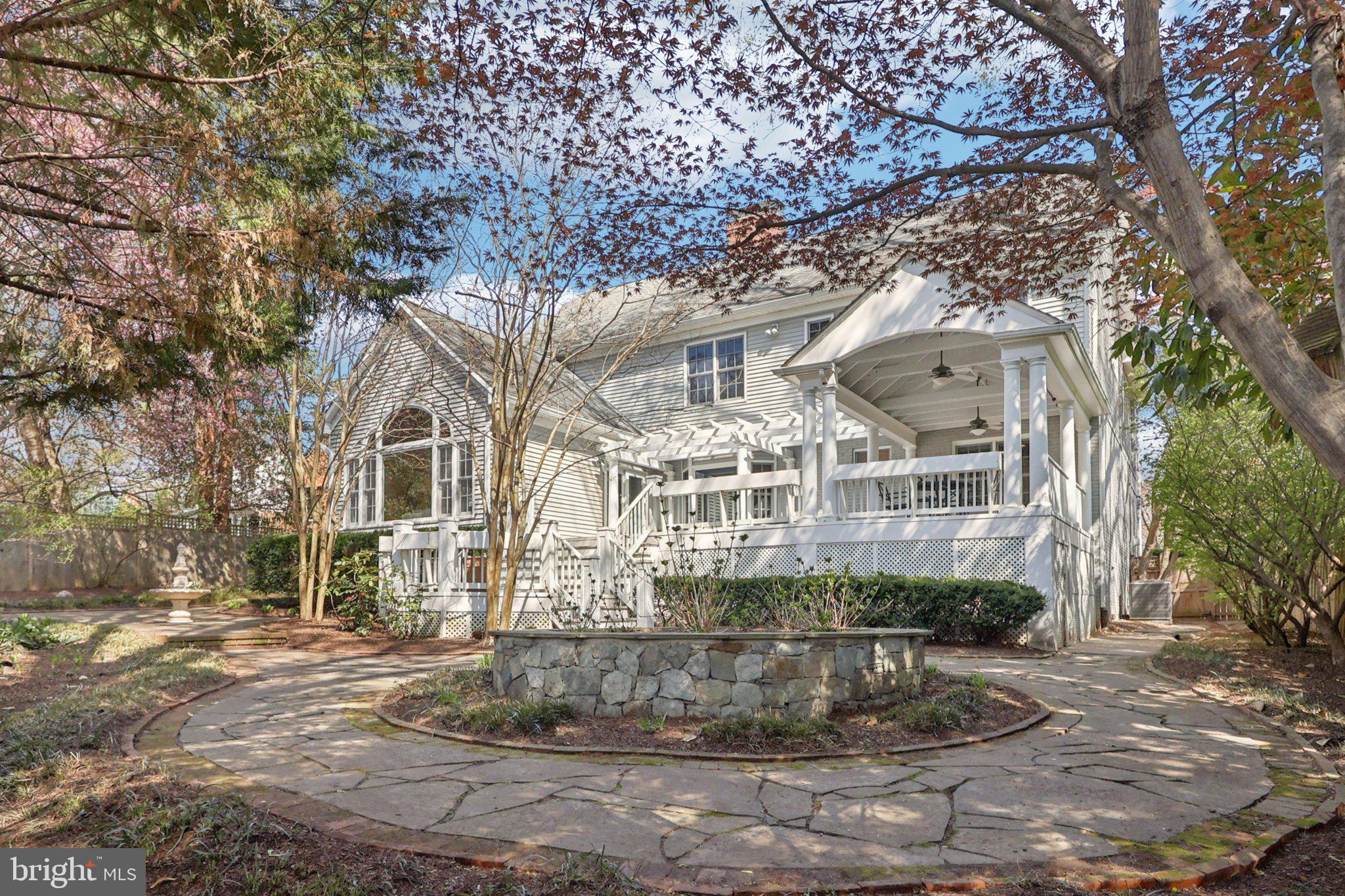 SPRINGFIELD - Residential