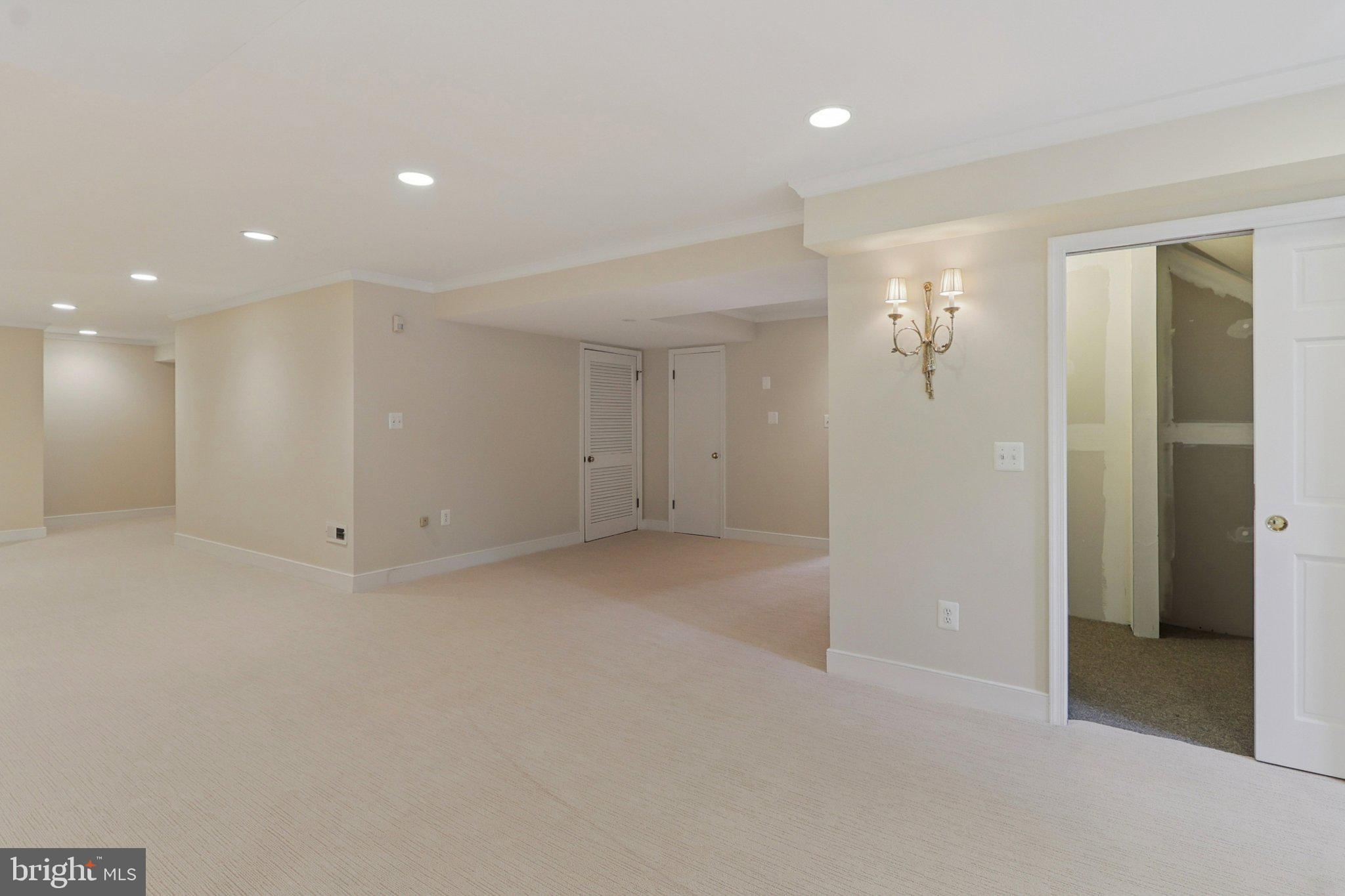 SPRINGFIELD - Residential