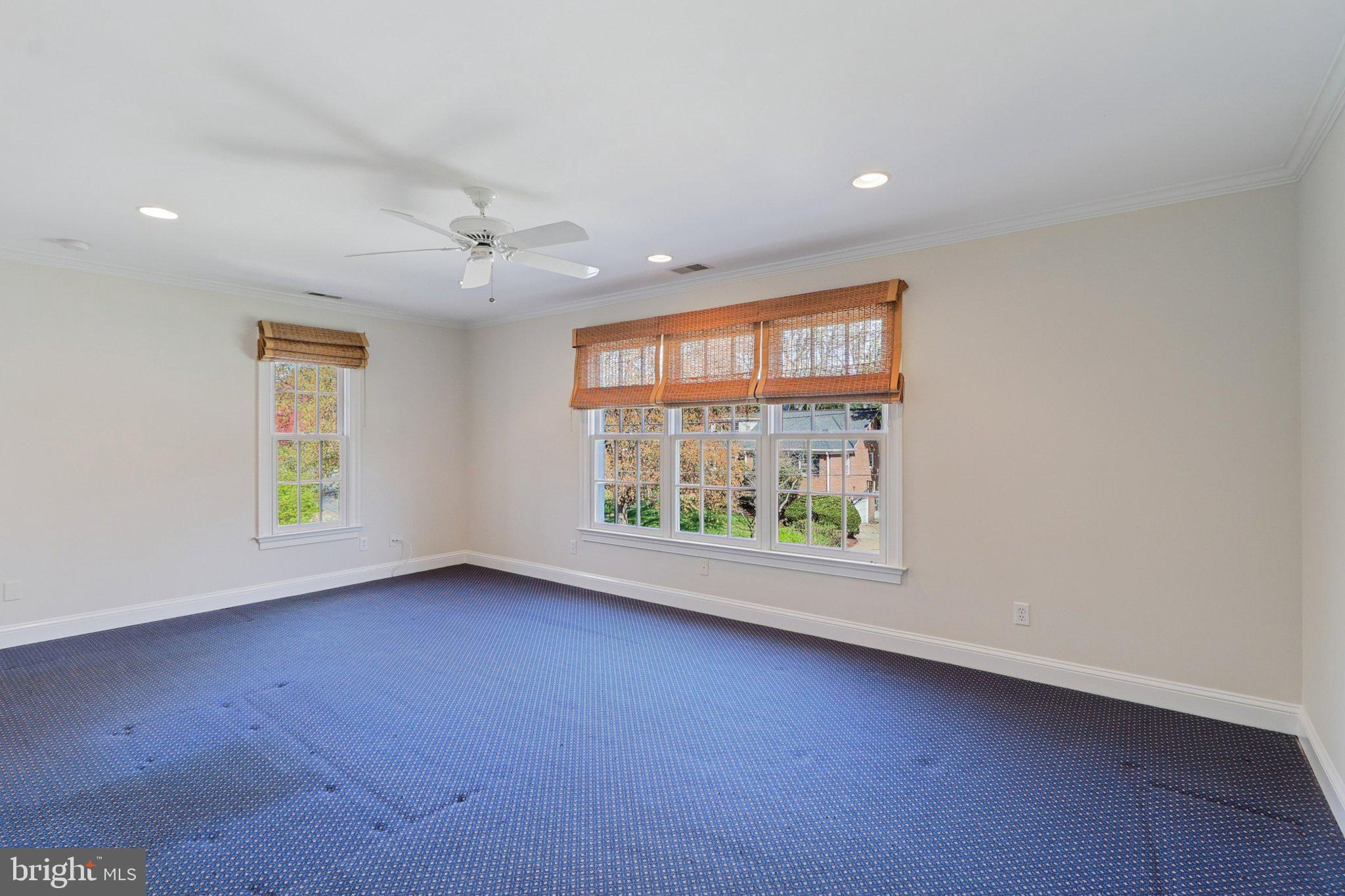 SPRINGFIELD - Residential