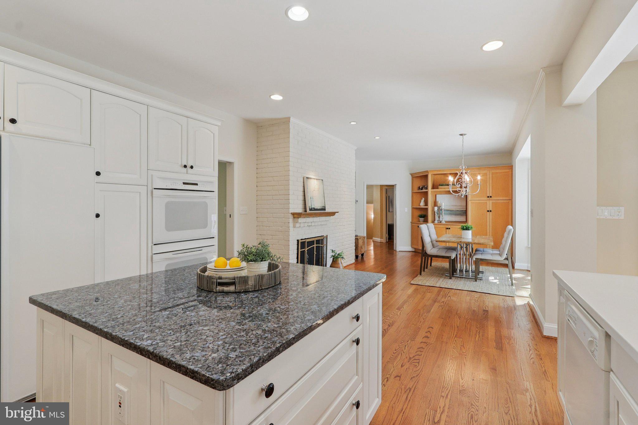 SPRINGFIELD - Residential