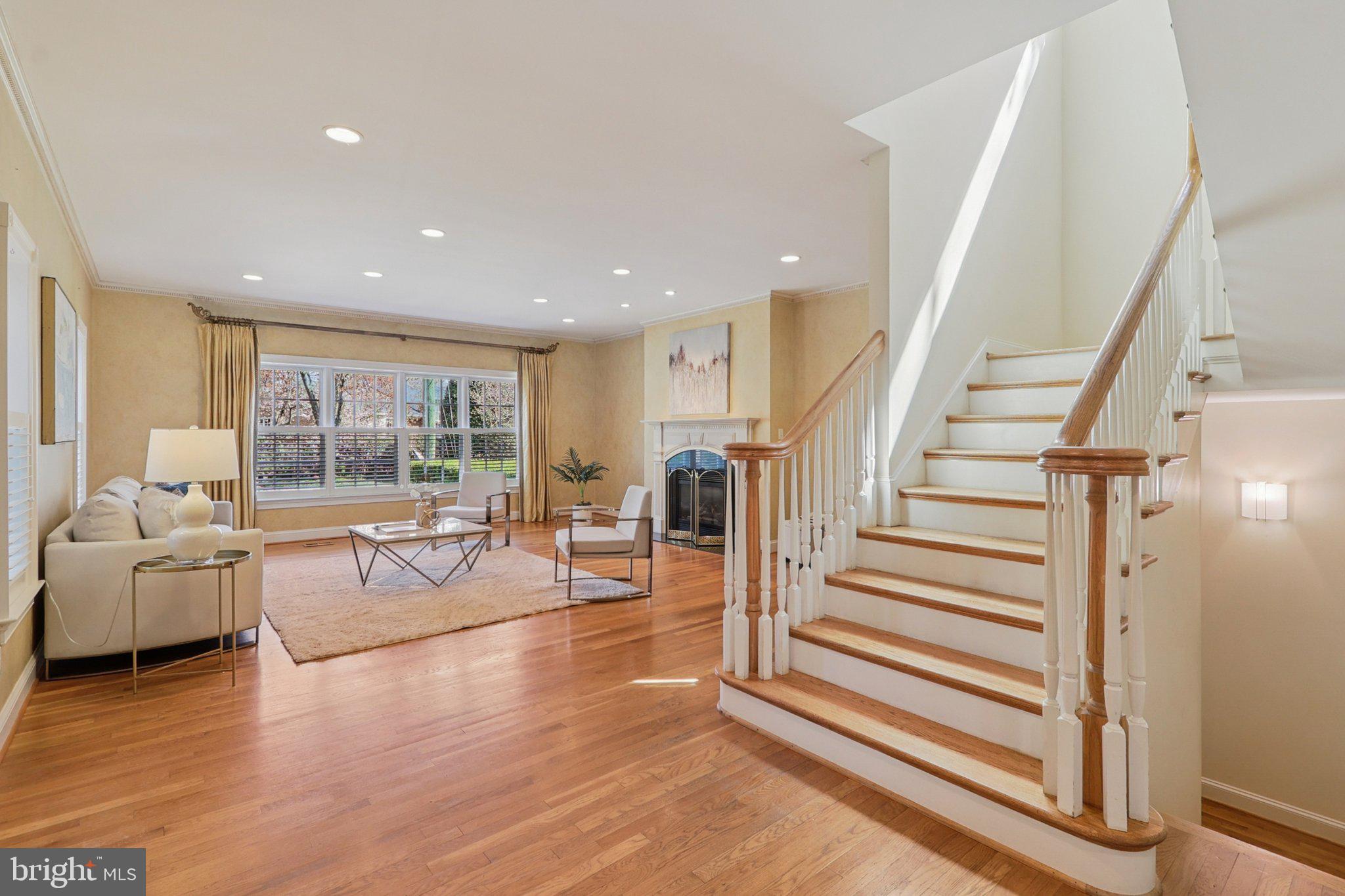 SPRINGFIELD - Residential