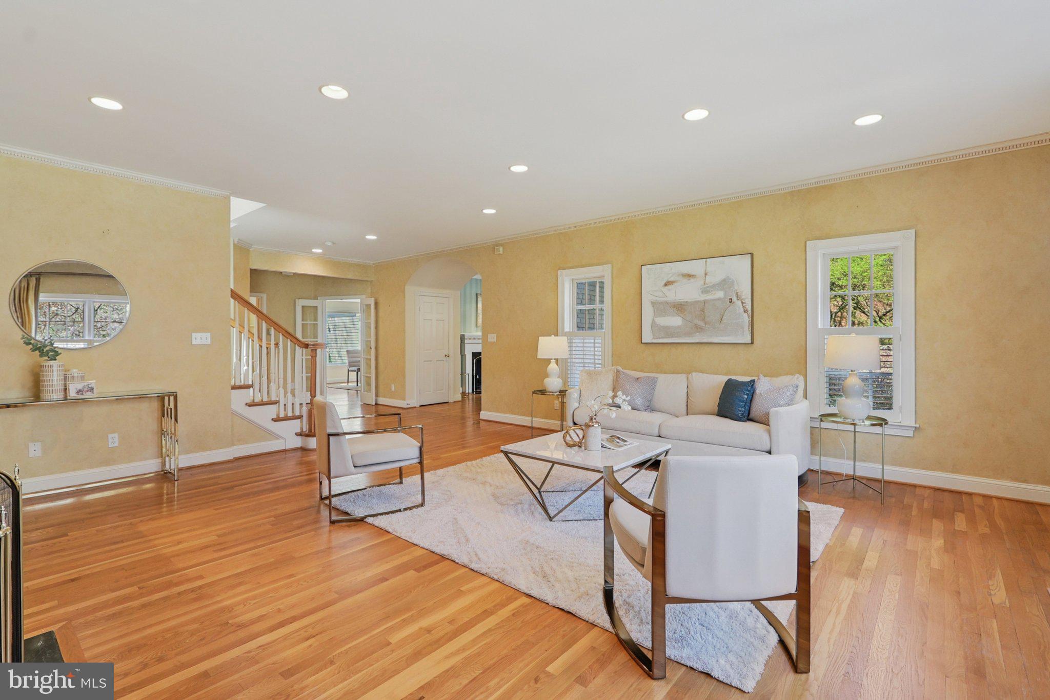 SPRINGFIELD - Residential