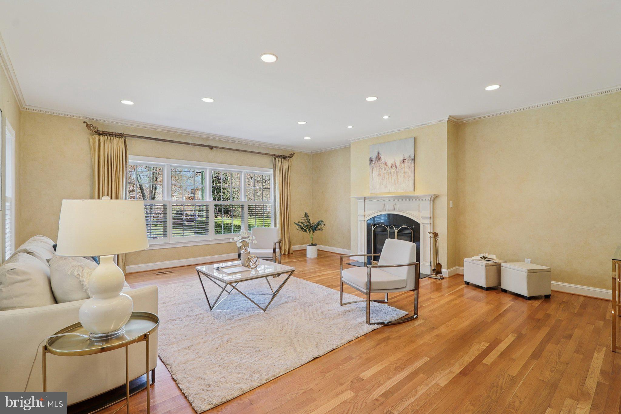 SPRINGFIELD - Residential