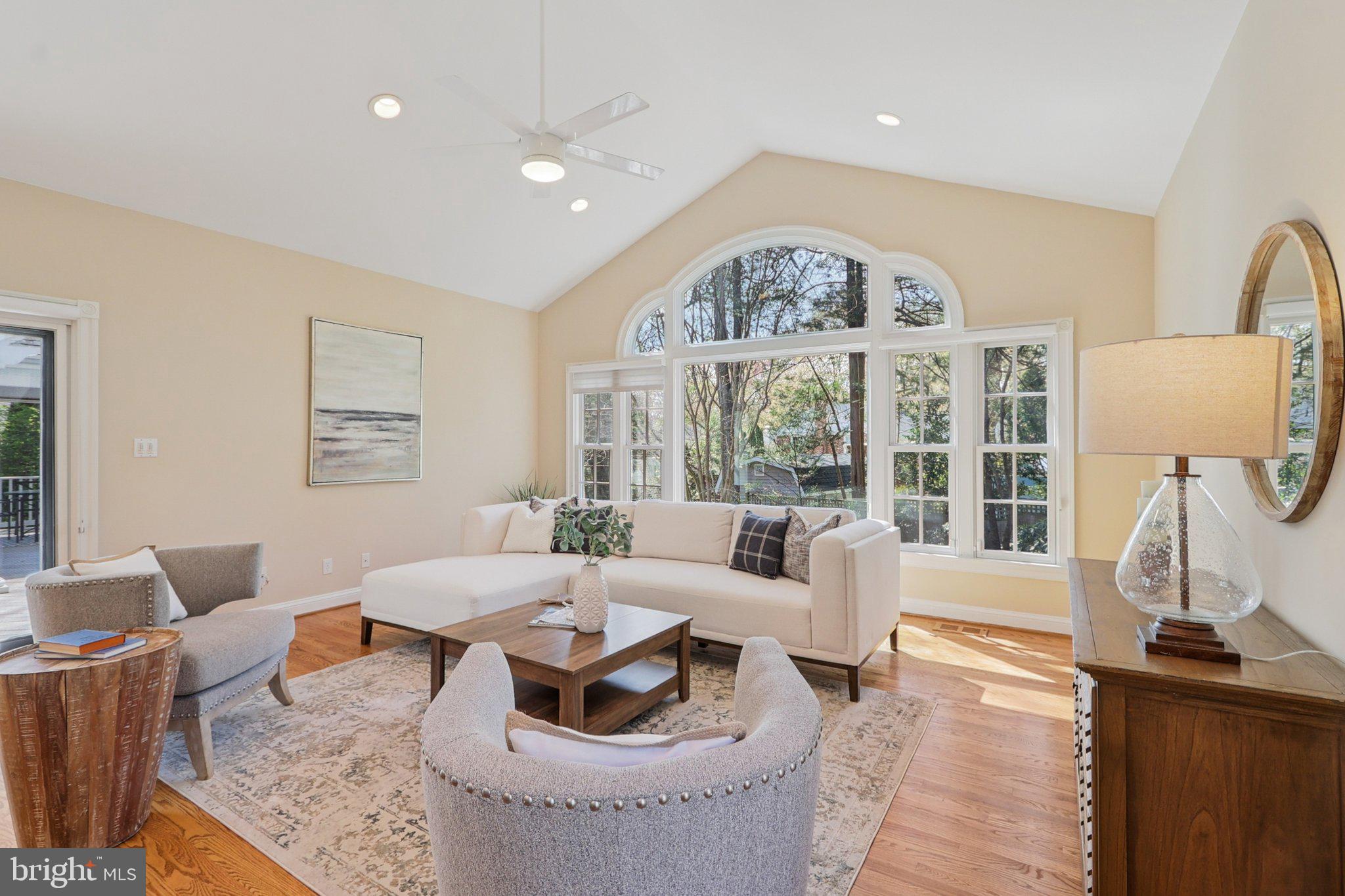 SPRINGFIELD - Residential