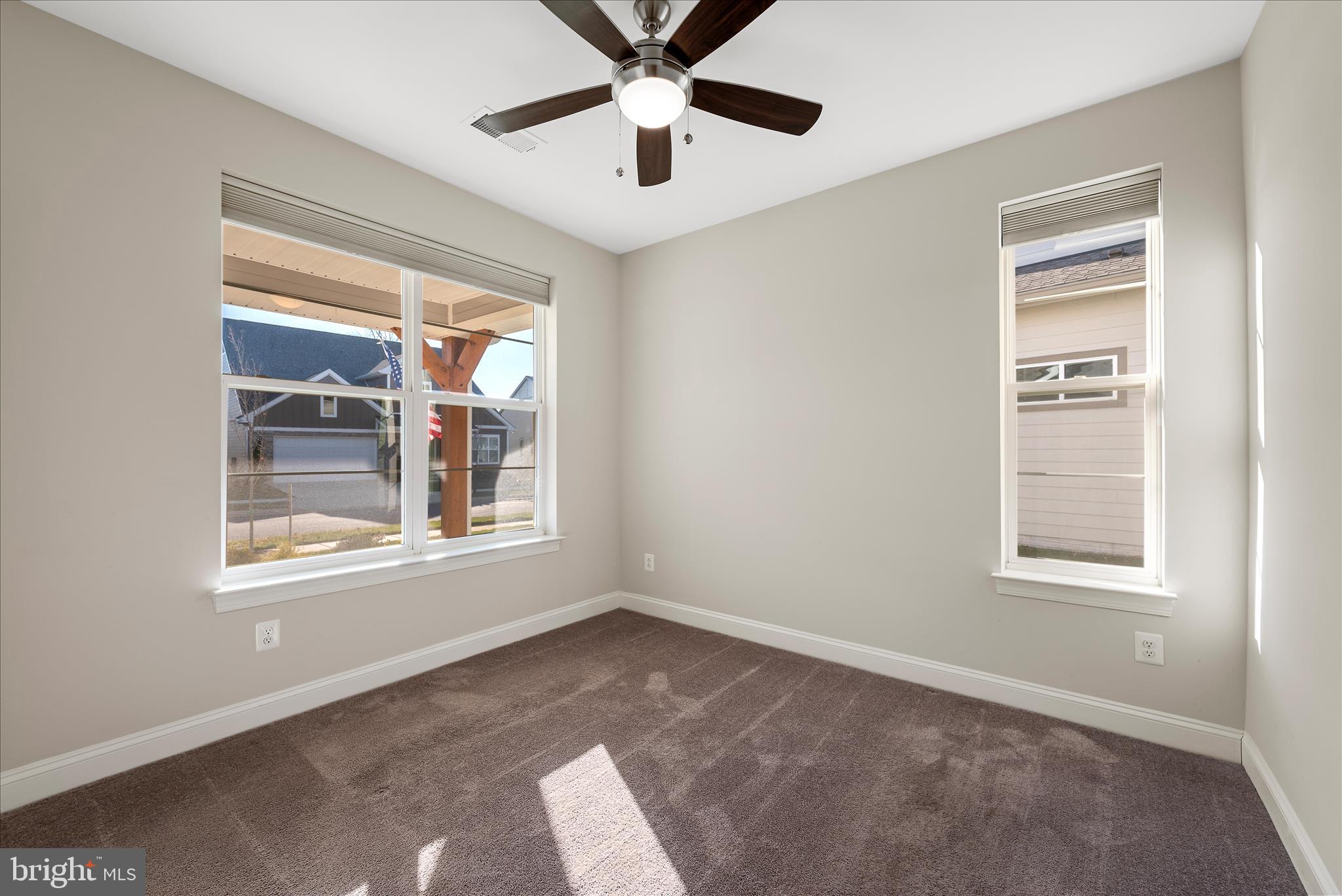 LAKE FREDERICK - Residential