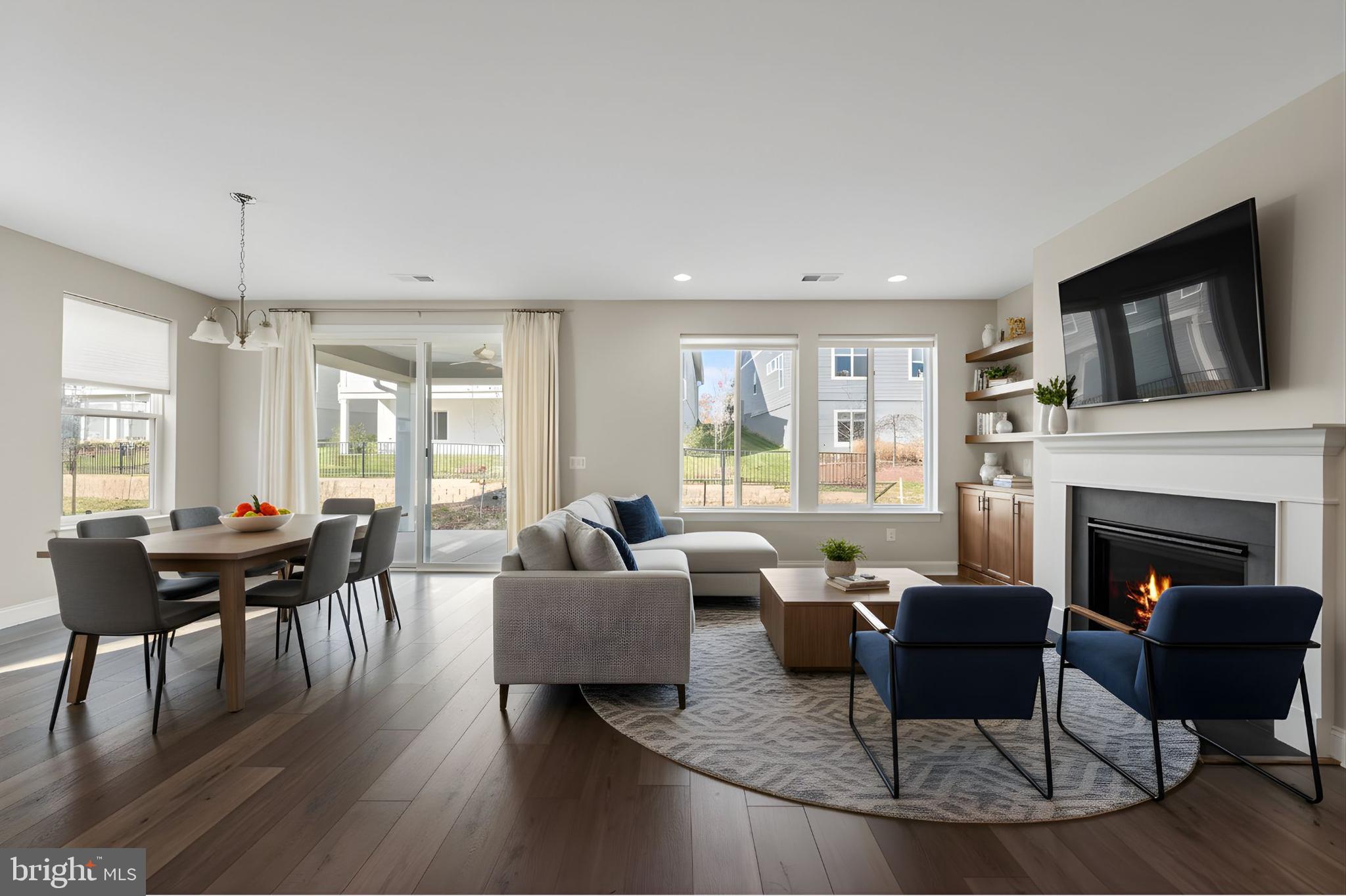 LAKE FREDERICK - Residential