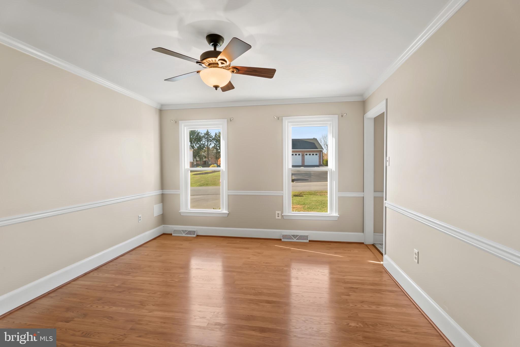 POTOMAC MANOR - Residential