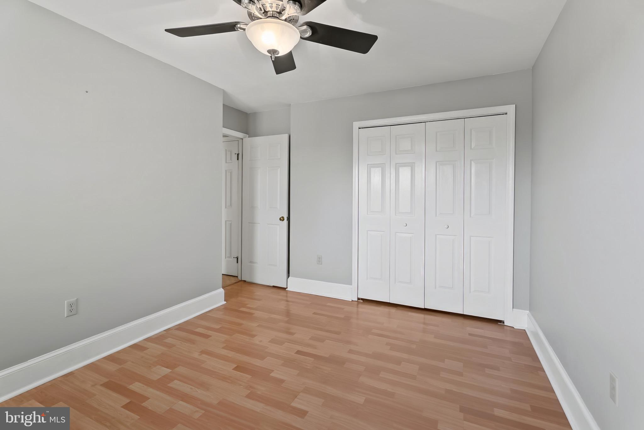 POTOMAC MANOR - Residential