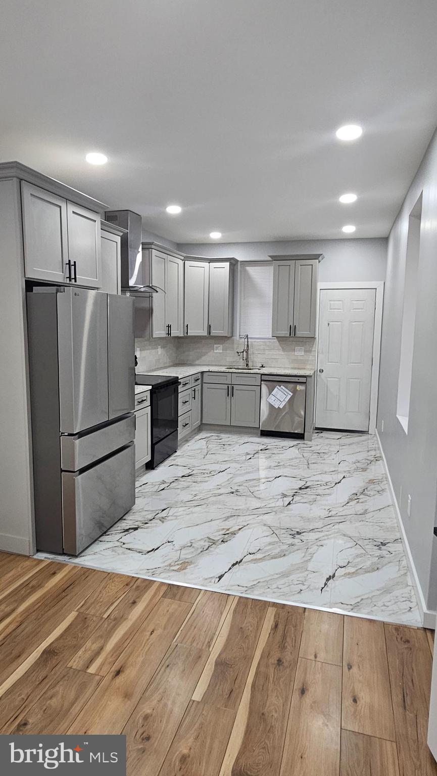 OVERBROOK PARK - Residential