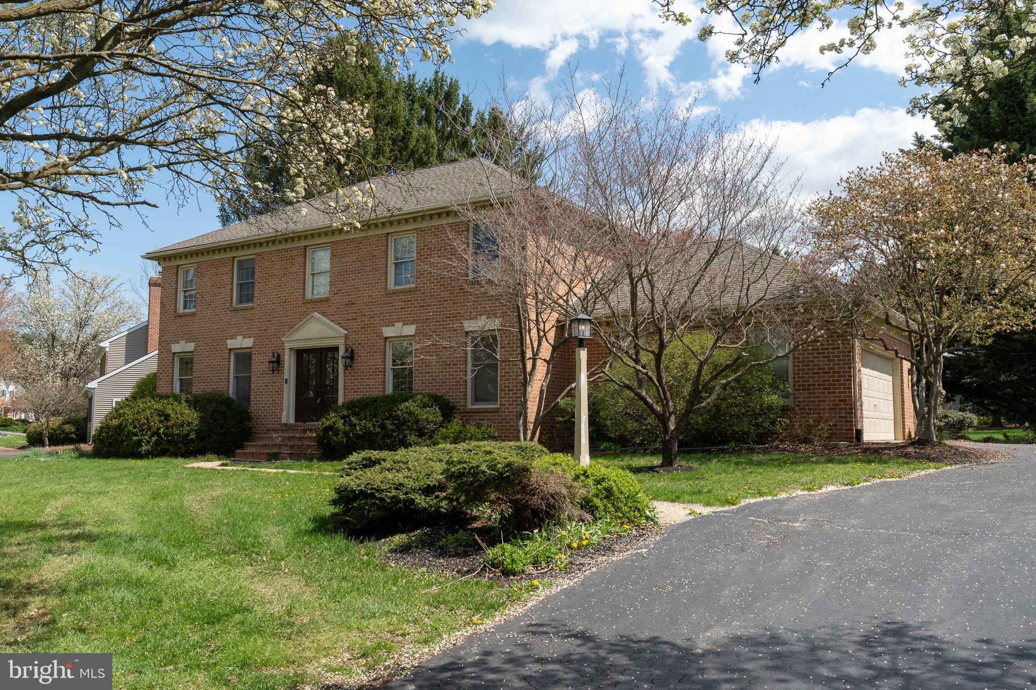 BUCKFIELD - Residential