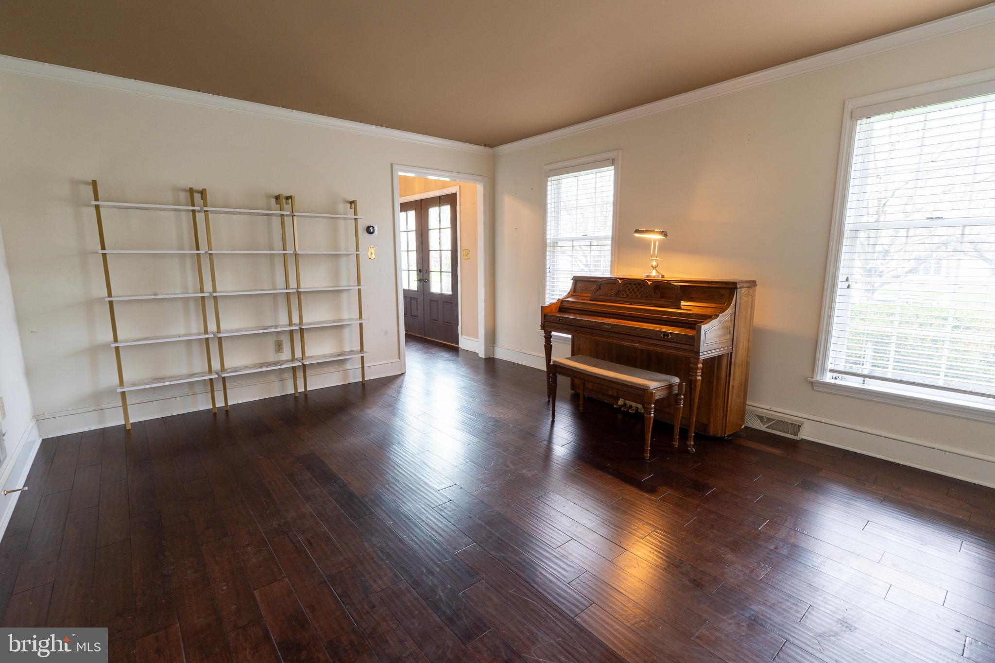 BUCKFIELD - Residential