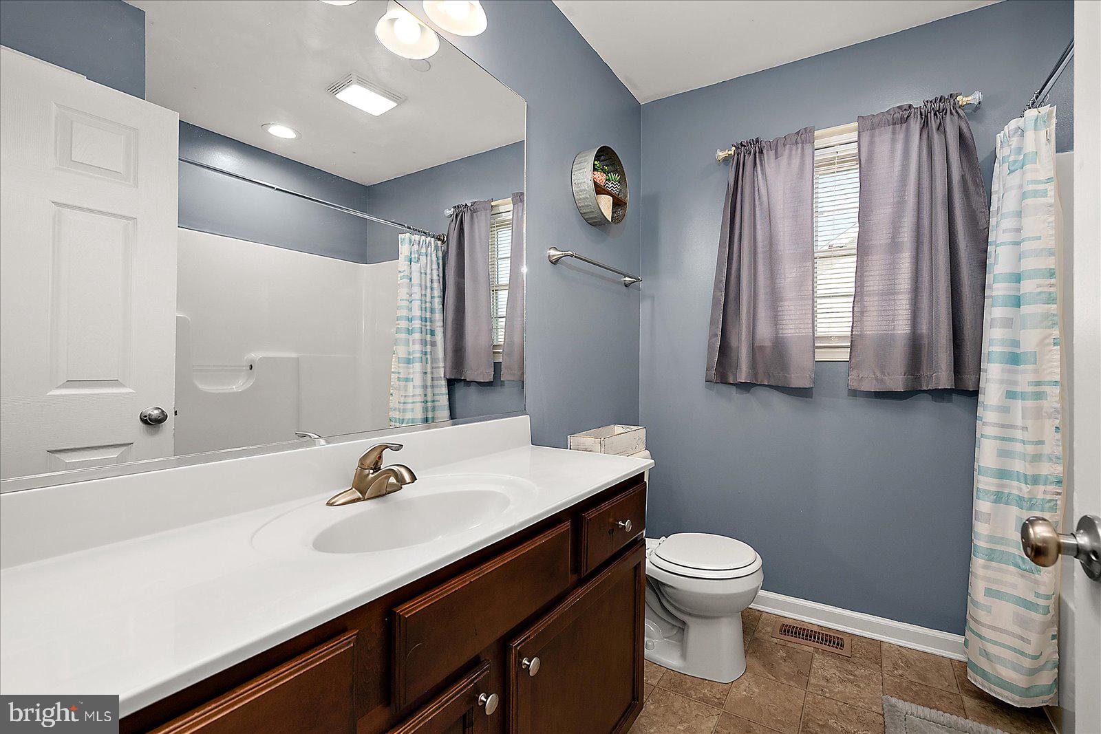 WOODLAND MANOR - Residential